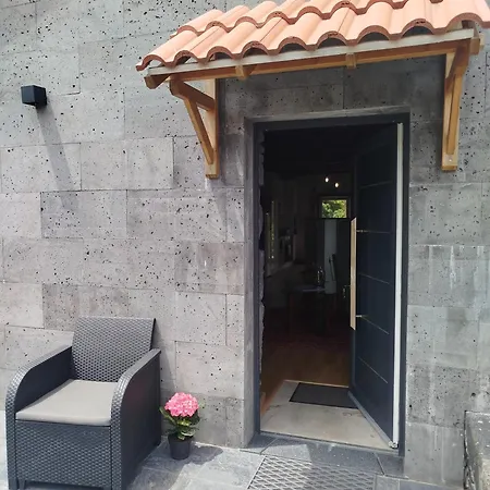 Bragada Stonehouse Casa de Férias