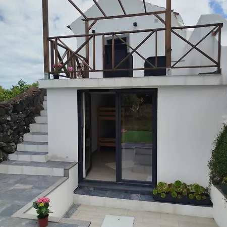 Casa de Férias Bragada Stonehouse *