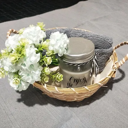 Bragada Stonehouse Feriehus *