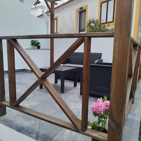 Bragada Stonehouse Casa de Férias *