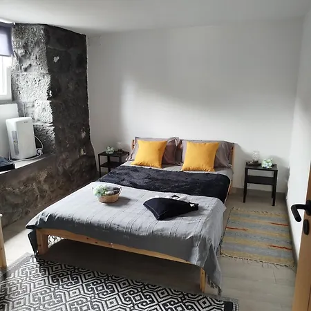 Bragada Stonehouse Feriehus