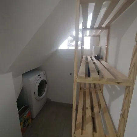 Bragada Stonehouse *