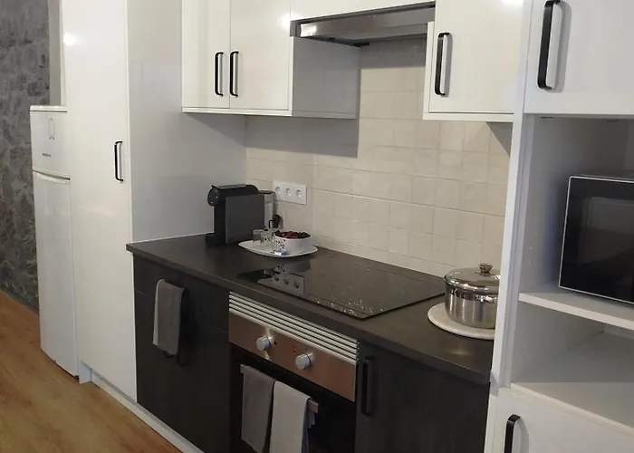 Bragada Stonehouse * Sao Roque do Pico