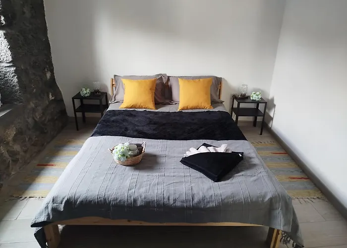 Bragada Stonehouse Holiday home