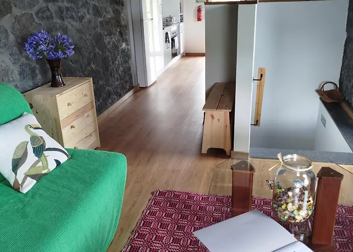 Bragada Stonehouse Holiday home *