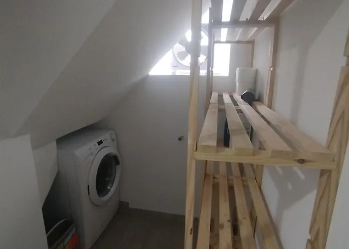 Bragada Stonehouse *